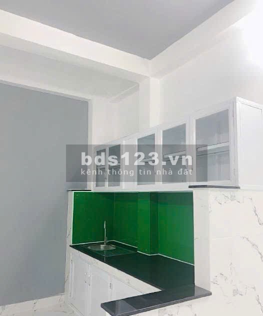 Nhà đẹp mới trung tâm quận 10 – Hẻm thông thoáng – 3 Tầng 4PN giá 5,2 tỷ