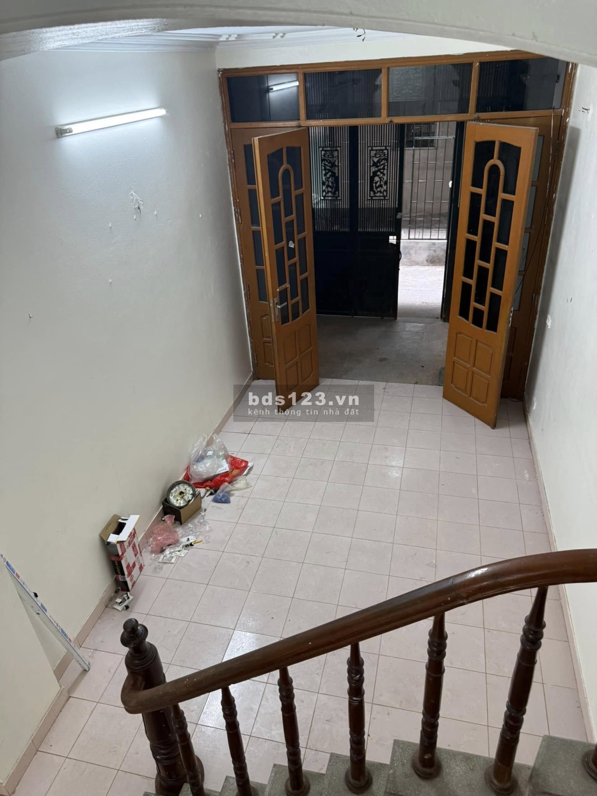 Bán nhà Giáp Bát. 42m-4 tầng. Nguyên bản dân xây, OTO 7 chỗ vào nhà.