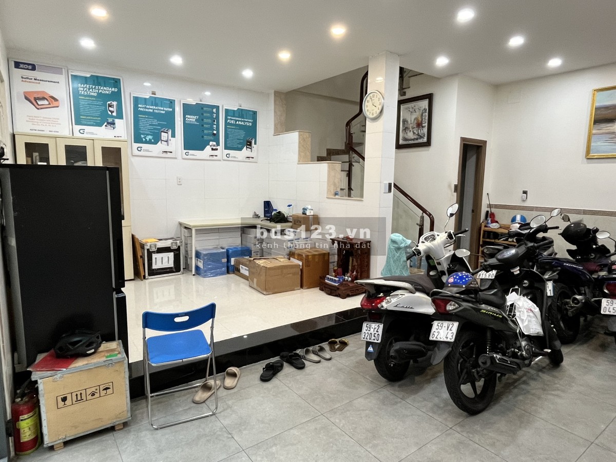 Cho Thuê Nguyên Căn Nhà Đẹp, Mới Xây, Tại Hẻm 4 Phạm Cự Lượng, Phường 2, quận Tân Bình