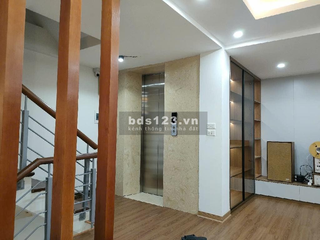 Bán nhà Đống Đa, Ô tô, TM, Full NT, Zá 9T7