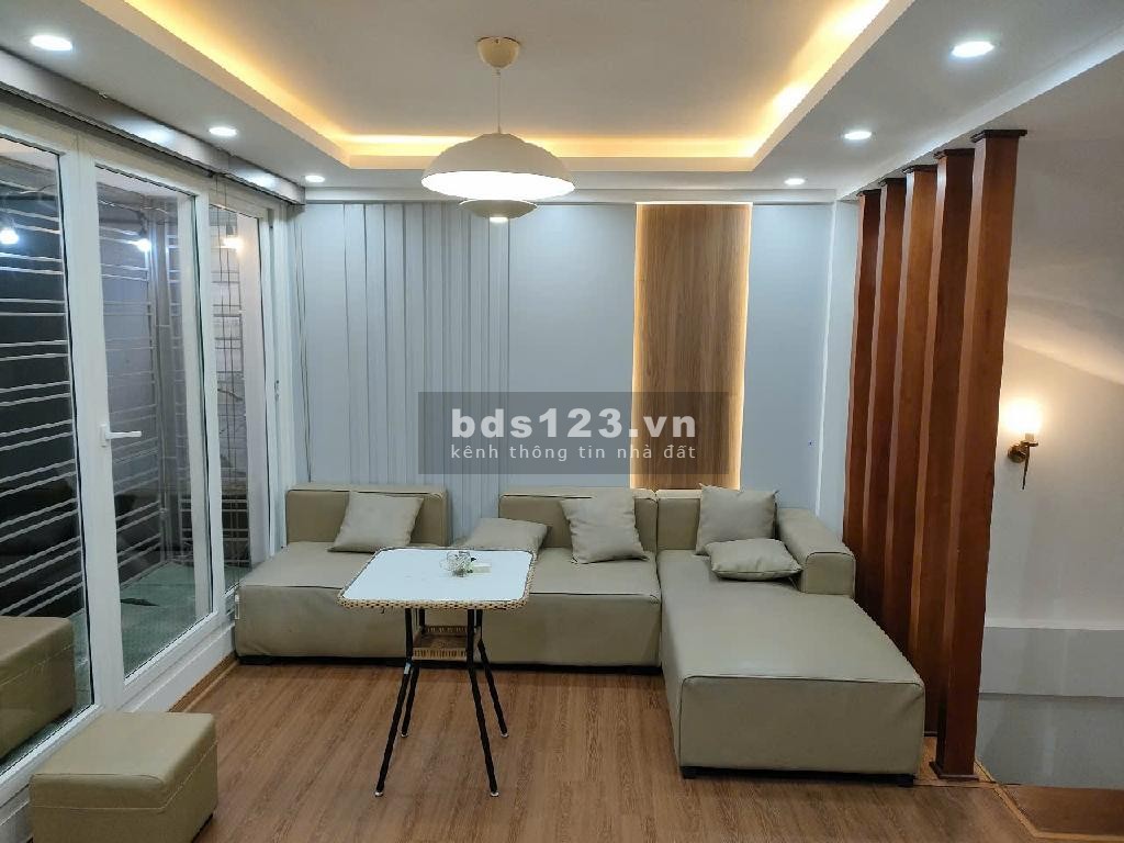 Bán nhà Đống Đa, Ô tô, TM, Full NT, Zá 9T7