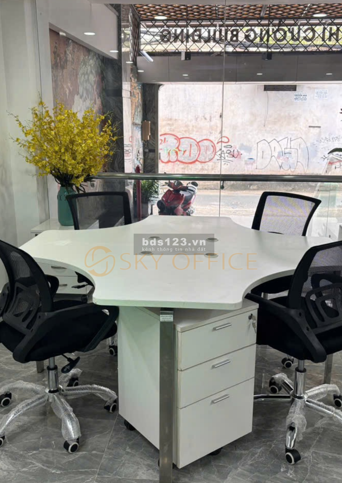 Cho thuê văn phòng trọn gói 16m2 tại Phú Nhuận