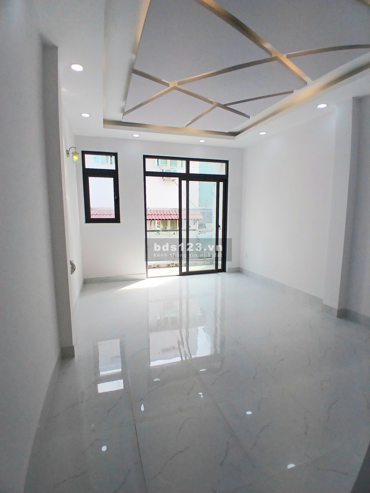 Bán nhà quận 6 mới xây - Nhà xây mới toàn bộ thoáng mát sạch đẹp - 6.6 T