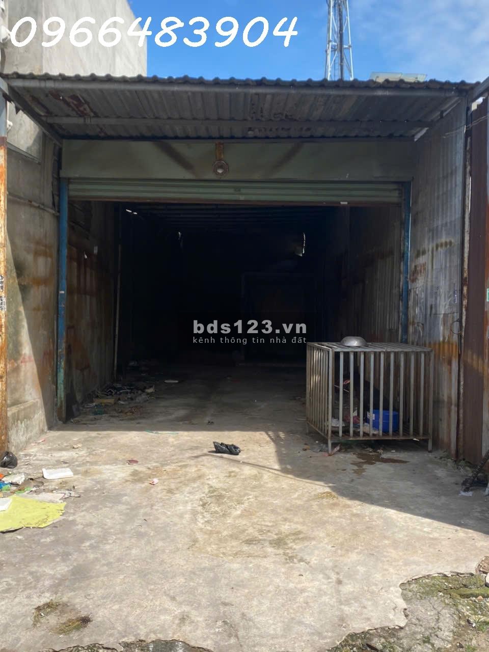 Cho thuê kho 88m2 hẻm xe hơi đường 5 Linh Xuân