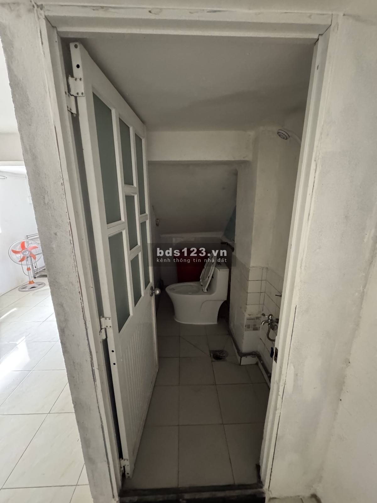 Cho thuê nhà ngay trung tâm Quận 5!