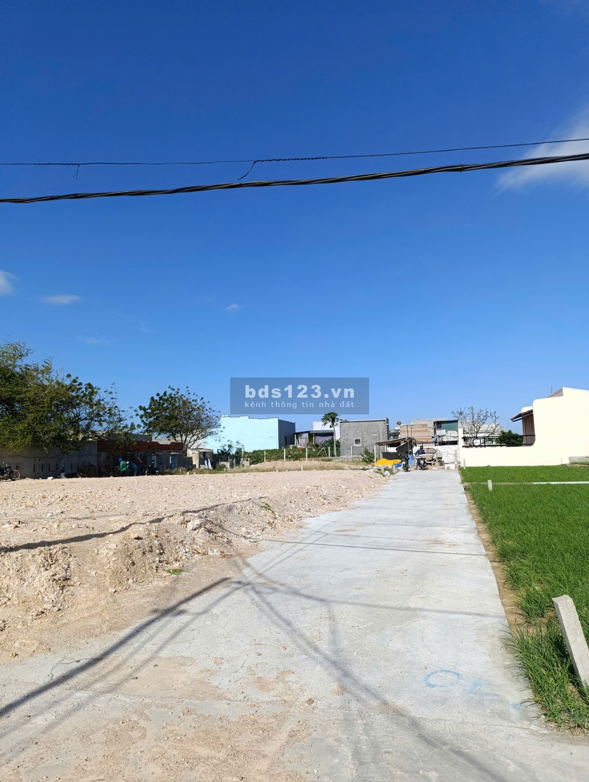 Đất nền biển - cạnh khu du lịch Hòn Đỏ - xinh đẹp thơ mộng