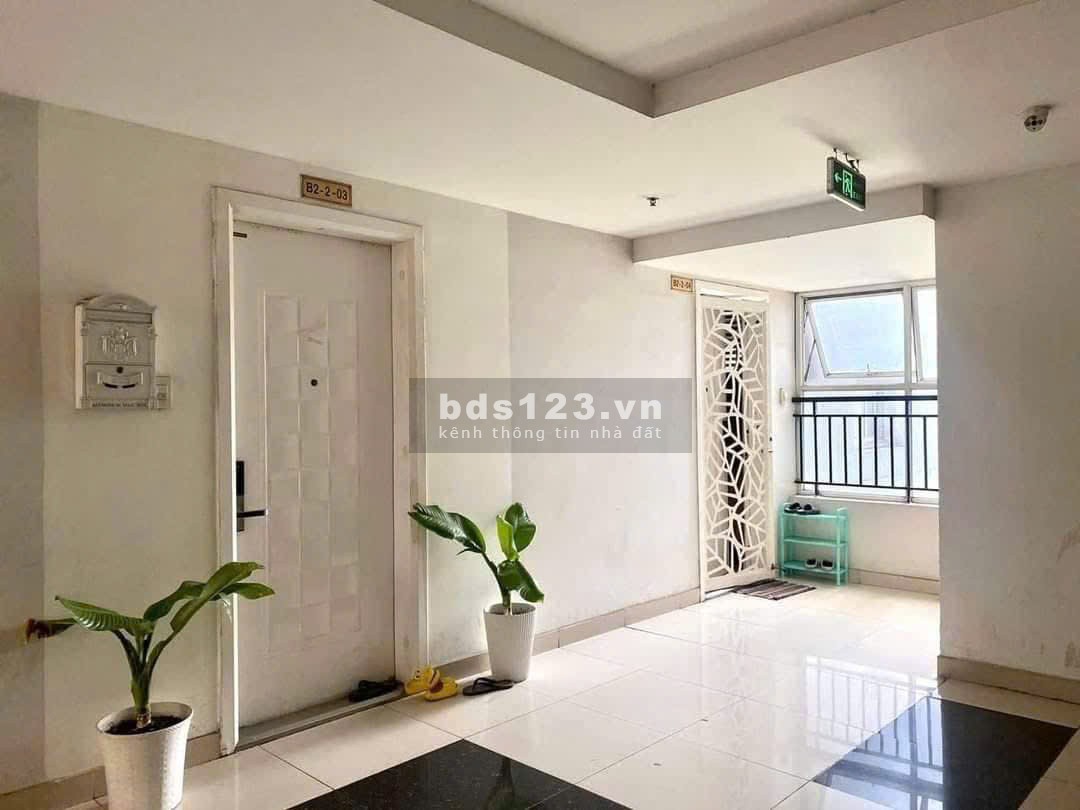 Chung cư Central Plaza, Phạm Văn Hai, p3, TB, 72m2, 13tr5/tháng.