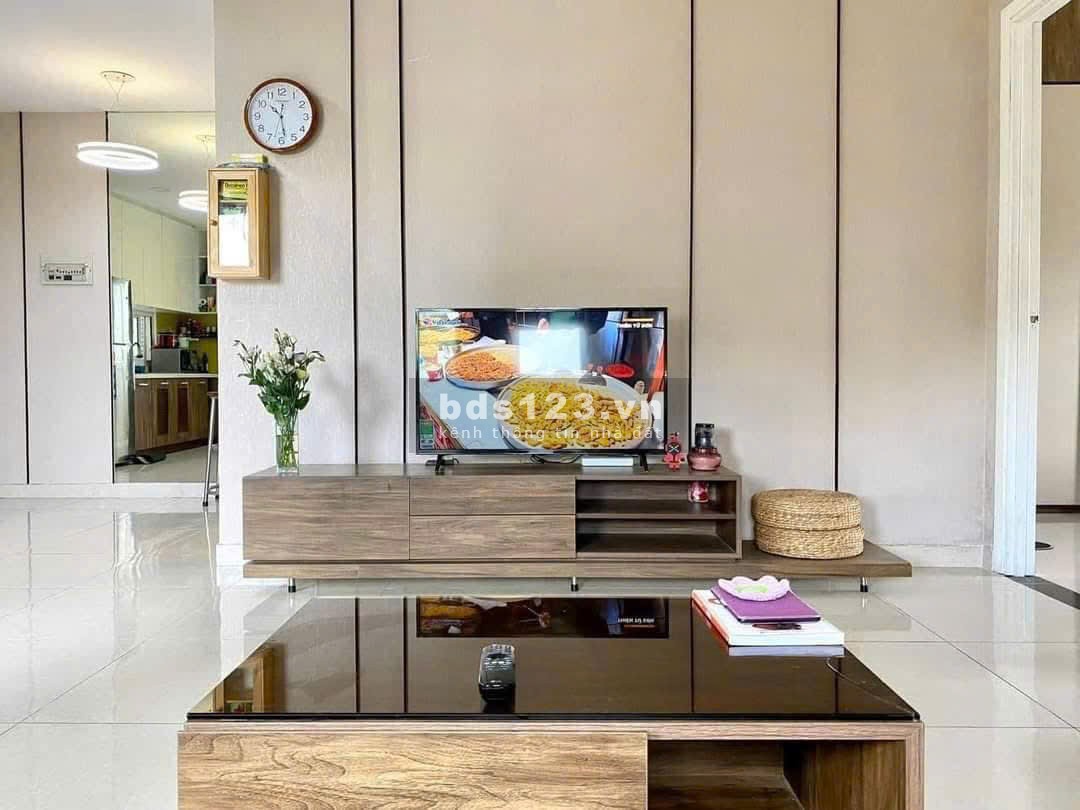 Chung cư Central Plaza, Phạm Văn Hai, p3, TB, 72m2, 13tr5/tháng.