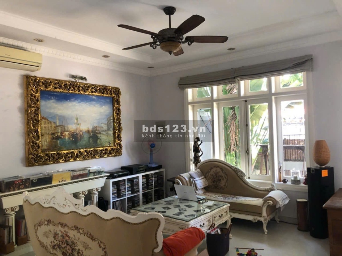 Chính chủ cần bán gấp nhà Thảo Điền - Quận 2