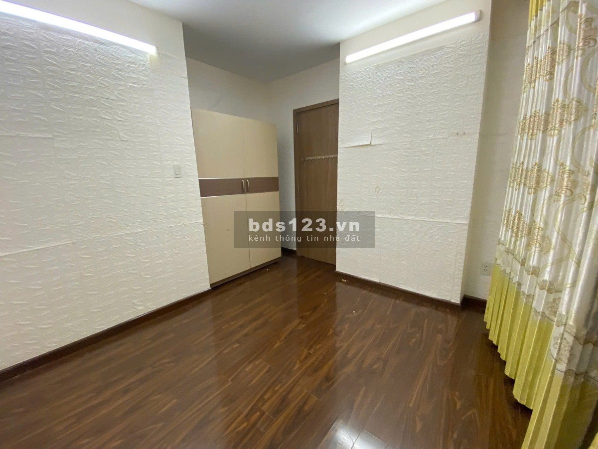 căn hộ Era (The Useful) Lạc Long Quân, Tân Bình: 73m2 - 2p ngủ, 2wc, giá 9.5tr