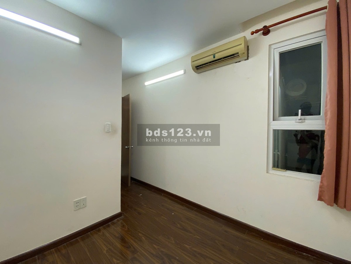 căn hộ Era (The Useful) Lạc Long Quân, Tân Bình: 73m2 - 2p ngủ, 2wc, giá 9.5tr