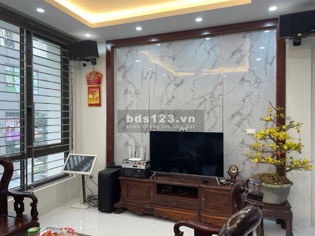 Bán nhà liền kề 60m2, 5 Tầng, 16.x Tỷ, Mặt Phố Vũ Lăng, Tứ Hiệp, Thành Trì