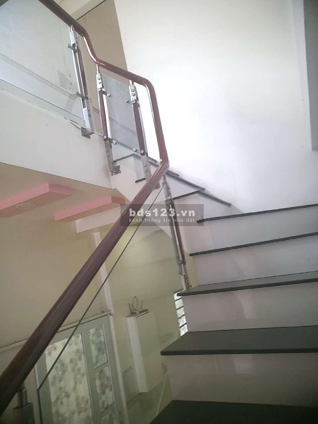 Bán nhà quận Bình Tân - Khu vip tên lửa, gần bến xe miền Tây - 3.8 T