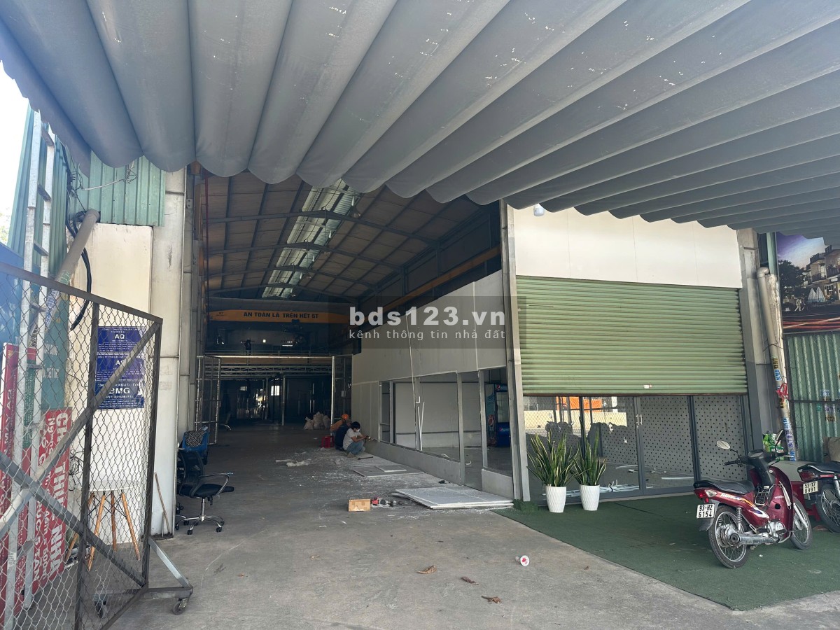 Cho thuê kho xưởng 530m2 (11.5x46) trần cao, gác 50m2 - MT cont 24/24
