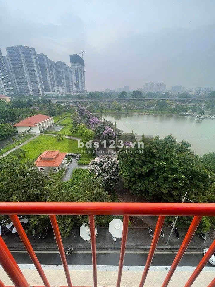 Mật độ dân cư thưa tiện ích ngập tràn gần nhiều trường điểm oto đậu