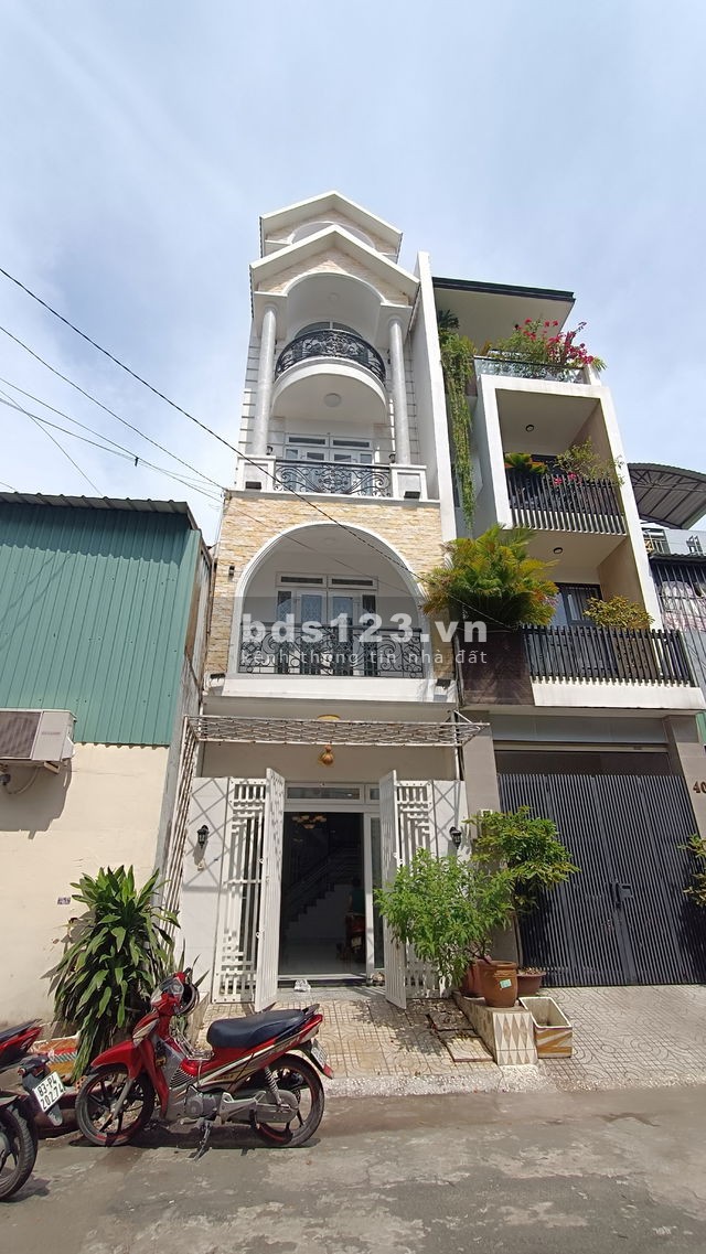 Bán nhà mặt tiền DT (4m x 20m) ~80m2, P. Tân Thành, Q. Tân Phú ( 13 tỷ)