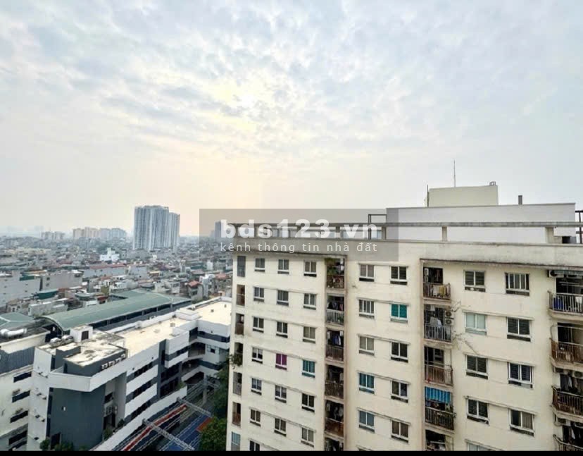 Bán gấp căn hộ chung cư 310 Minh Khai - DT 100 m2 x 3 PN x giá tốt!
