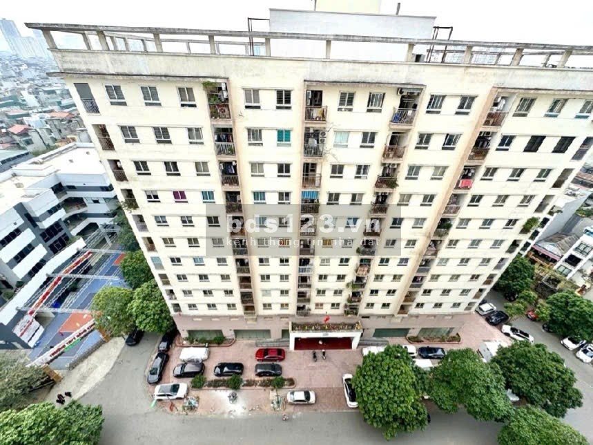 Bán gấp căn hộ chung cư 310 Minh Khai - DT 100 m2 x 3 PN x giá tốt!