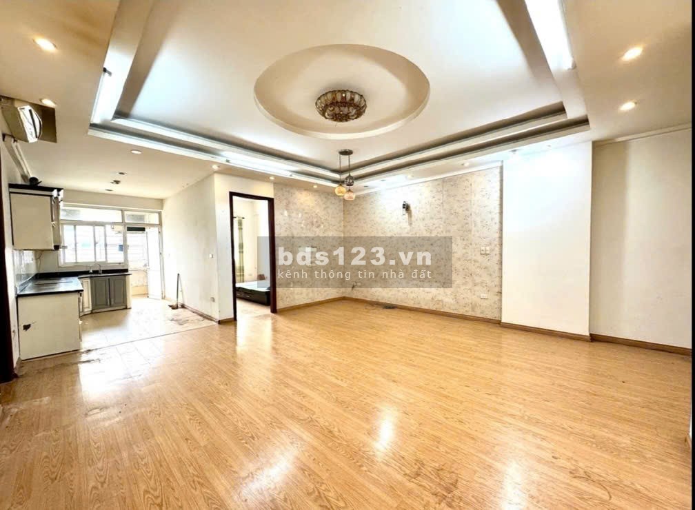 Bán gấp căn hộ chung cư 310 Minh Khai - DT 100 m2 x 3 PN x giá tốt!