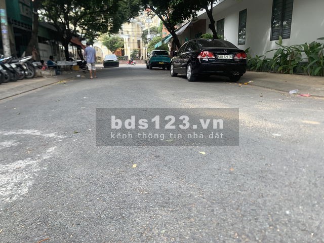 Nhà bán DT(4m x 13,5m) ~50m2, đường Diệp Minh Châu, Q. Tân Phú (8,9 tỷ)