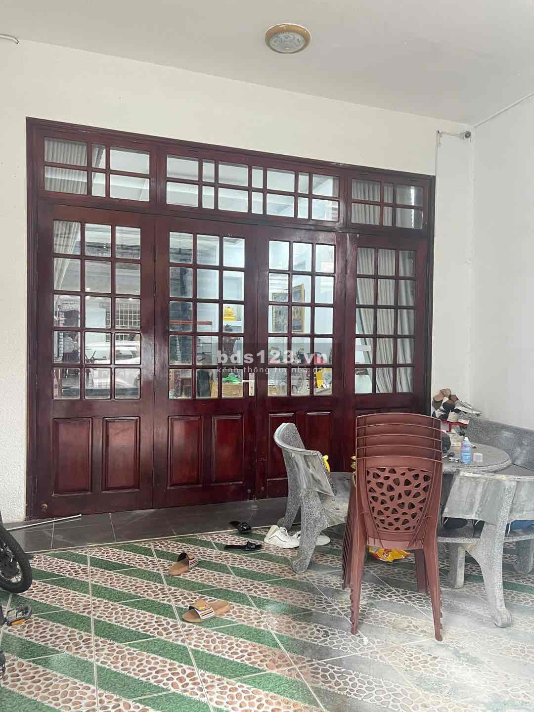 Bán nhà 3 tầng MT Trần Hữu Trang, P.Hòa Cường Bắc, Đà Nẵng