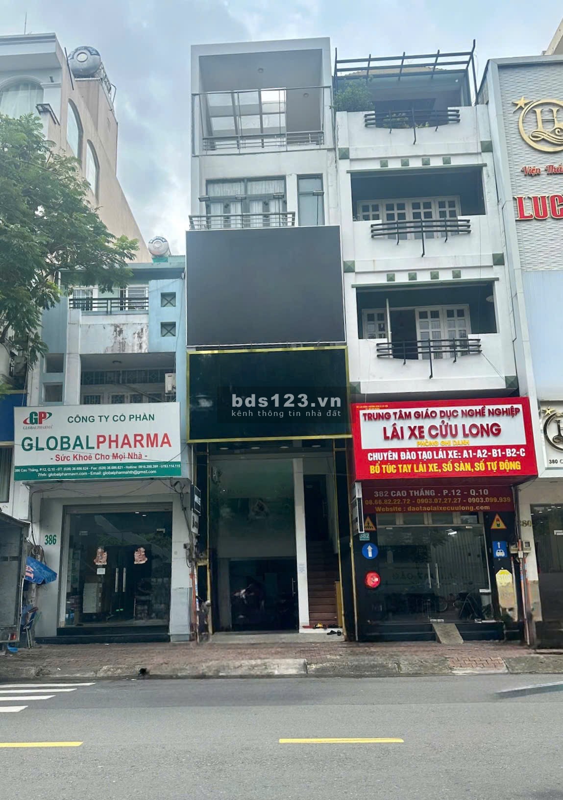 Q10 Cao Thắng cho thuê nhà nguyên căn mặt tiền, DT 4 x17m, hầm, 7PN, 55 triệu/th