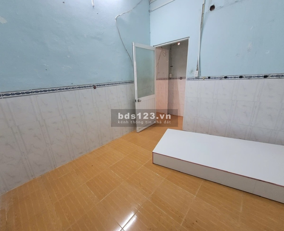 Ở ngay, Nhà cấp 4, DT khủng 102m, ô tô vào nhà, Tăng Nhơn Phú A, Quận 9, TP Thủ Đức chỉ 7,45 tỷ