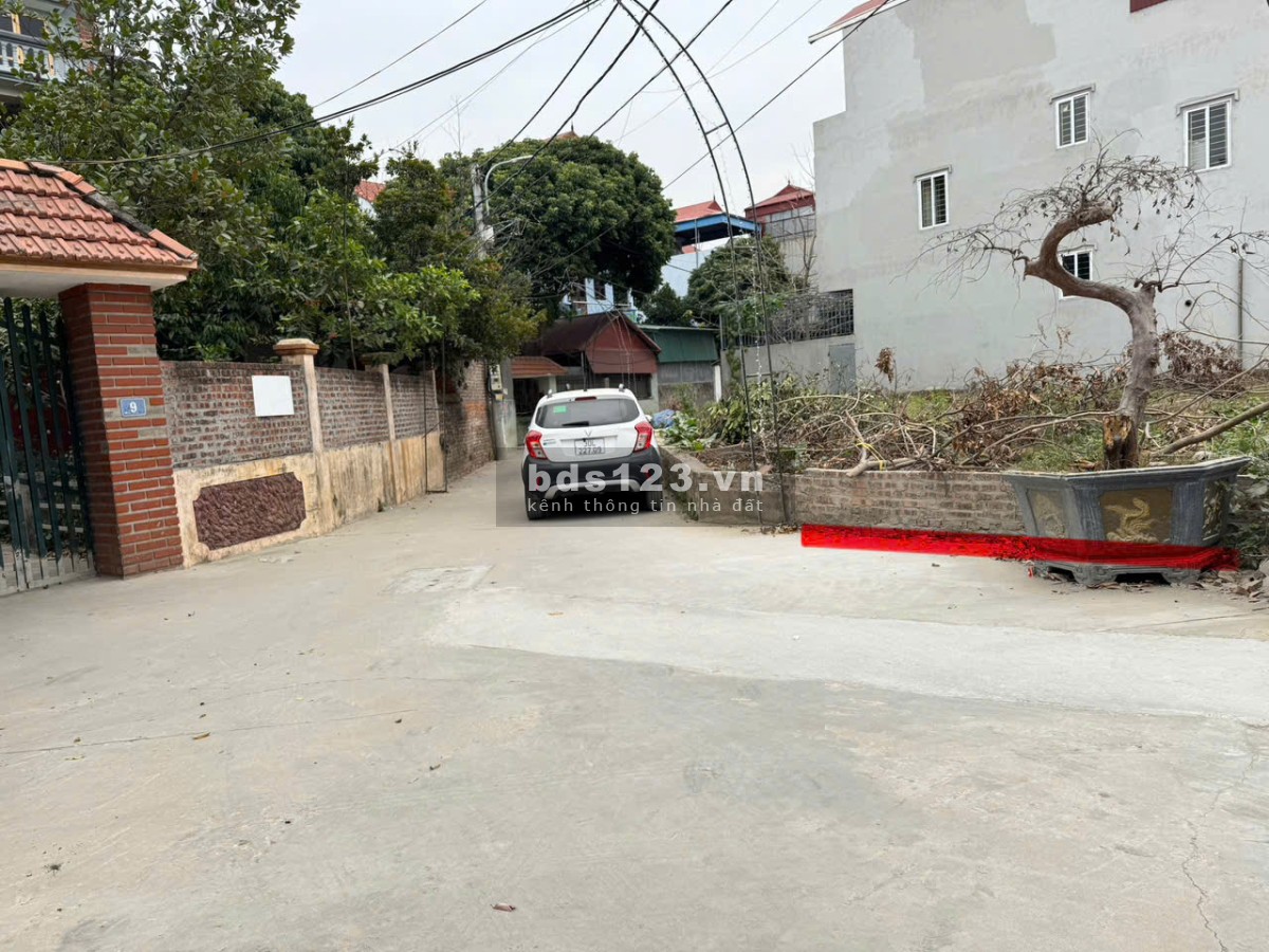 Bán lô đất mặt tiền kinh doanh - Tổ 11, Làng Gia Tân, TT Quang Minh, Mê Linh, HN