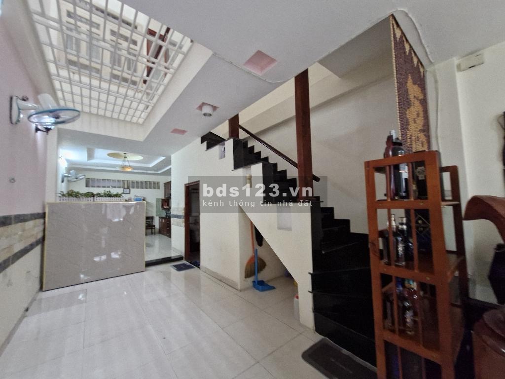 Siêu đẹp Kha Vạn Cân Thủ Đức nhà 3 tầng. 7,5 tỷ TL