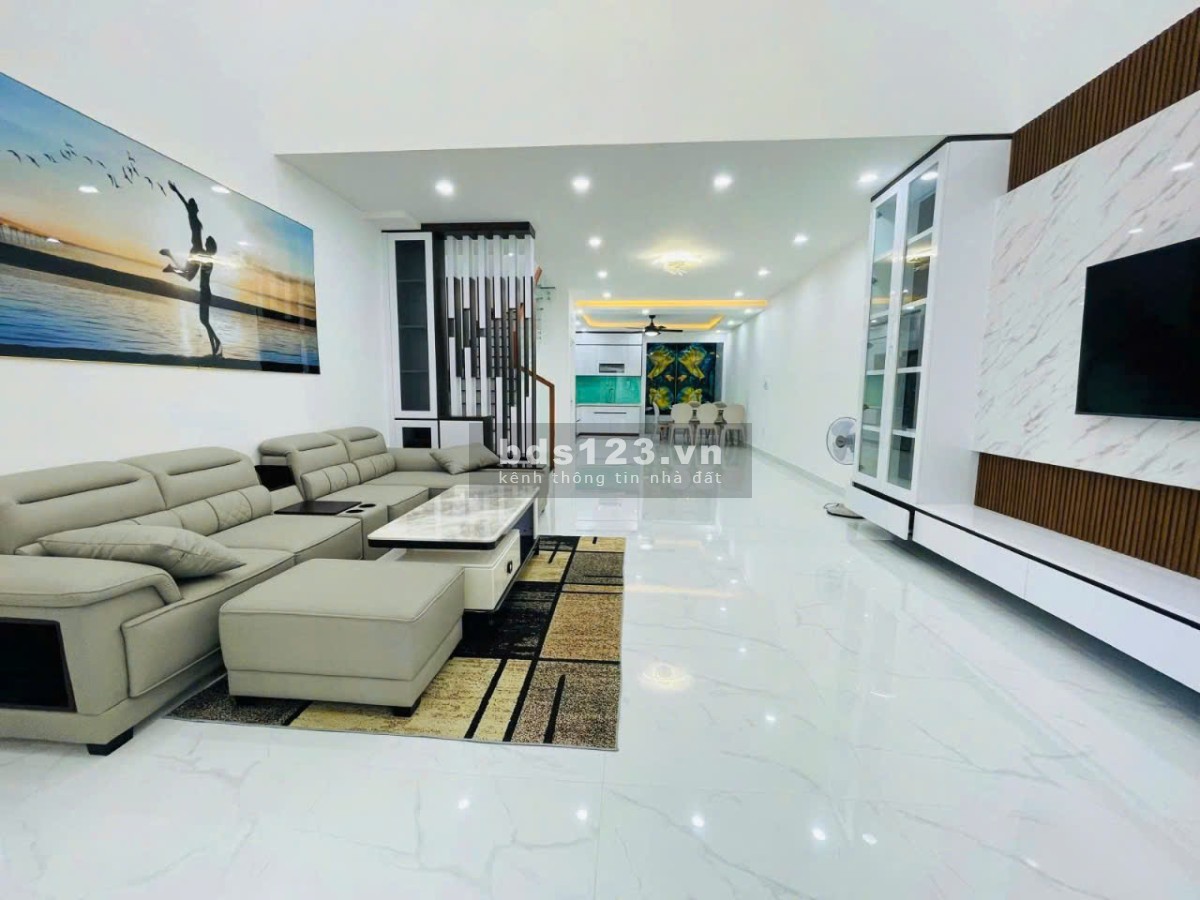 Bình Thạn, Chu Văn An, 5 x 18, xe hơi ngủ trong nhà, nhỉnh 12 tỷ