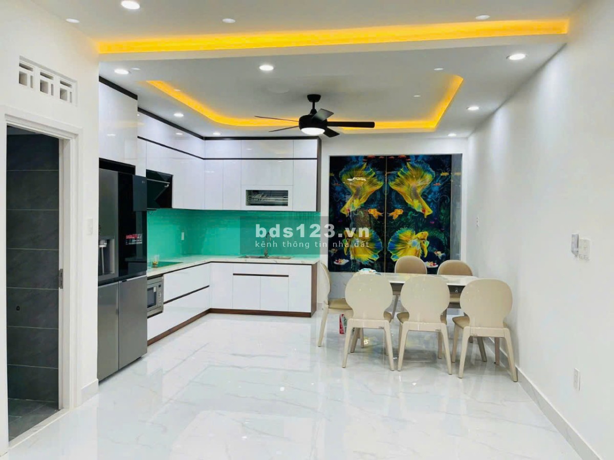 Bình Thạn, Chu Văn An, 5 x 18, xe hơi ngủ trong nhà, nhỉnh 12 tỷ