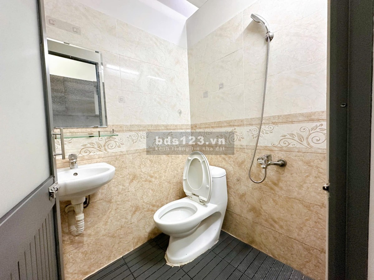 Cho thuê phòng trọ riêng biệt 116/46 Dương Quảng Hàm p5 Gò Vấp thoáng đẹp gần ĐH Văn Lang