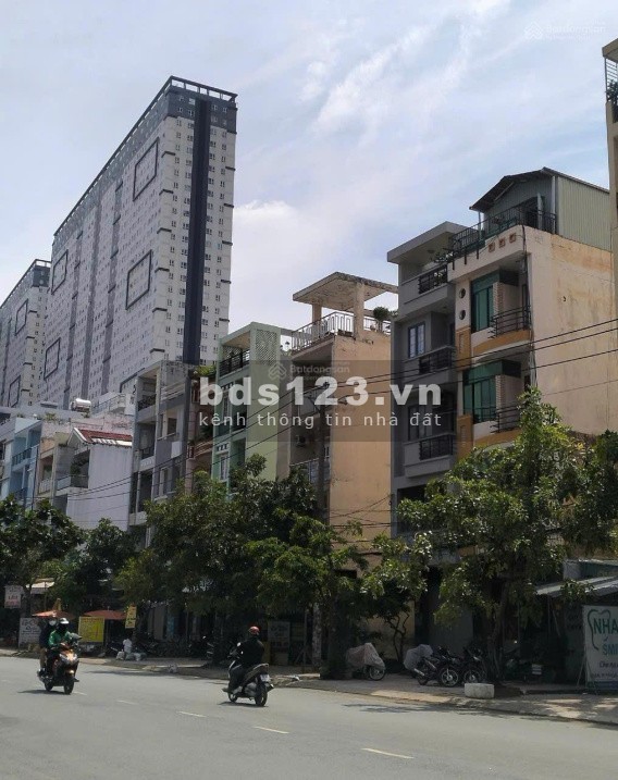 Mặt tiền ngang 4m 4 tầng Cao Lỗ Quận 8 đường 16m nhỉnh 12 tỷ