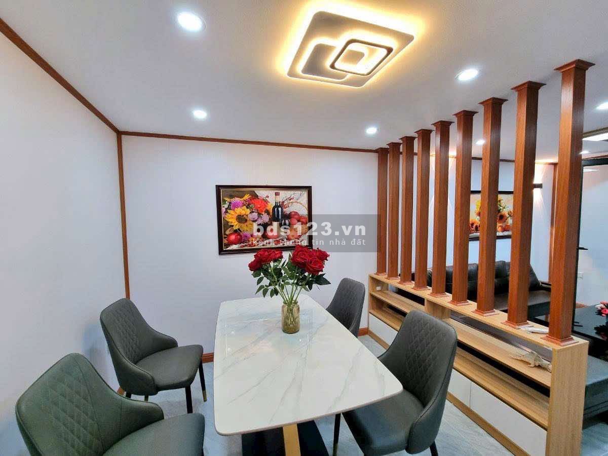 Chủ nhà nhờ bán hộ căn hộ để vào HCM ở cùng gia đình