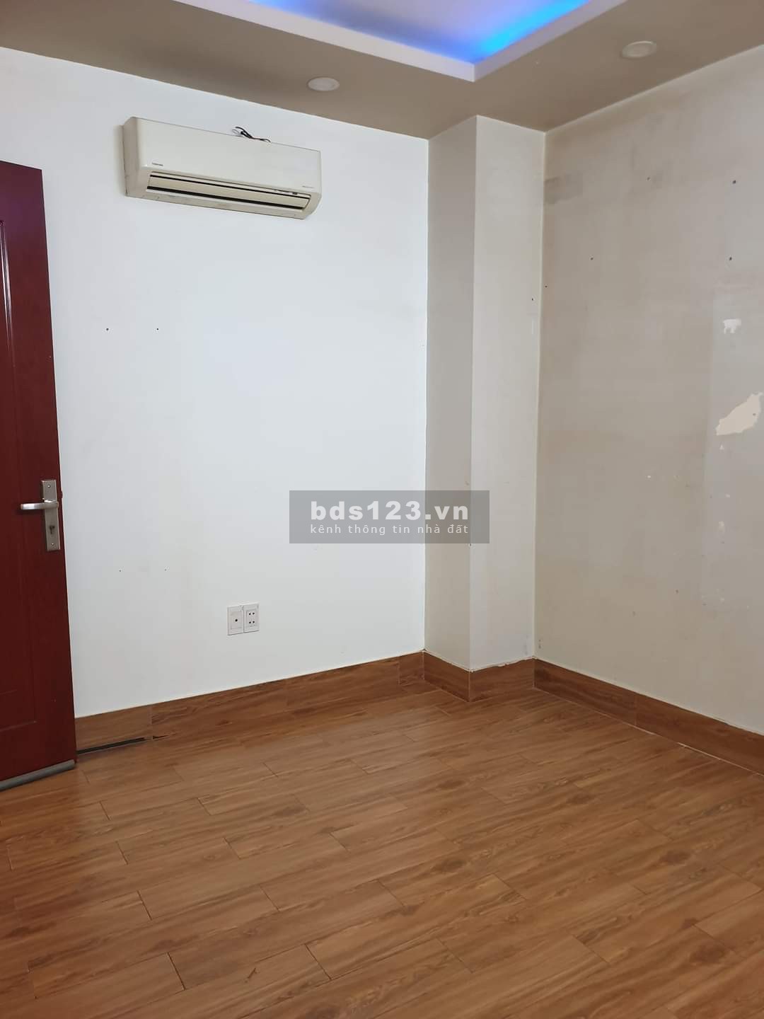Nhà Q11 Gần Công Viên Đầm Sen, chợ Chim Sanh, đối diện cư xá Bình THỚI nổi tiếng.