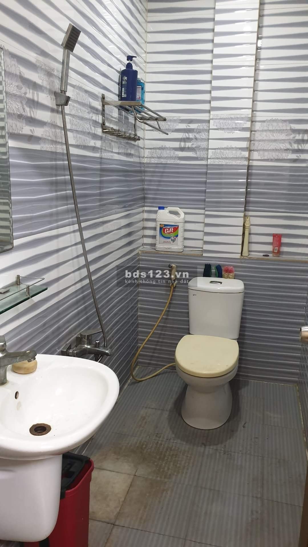 Nhà Q11 Gần Công Viên Đầm Sen, chợ Chim Sanh, đối diện cư xá Bình THỚI nổi tiếng.