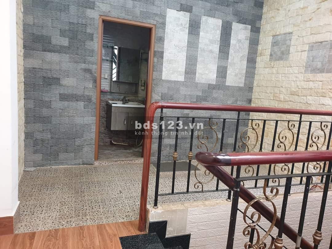 Nhà Q11 Gần Công Viên Đầm Sen, chợ Chim Sanh, đối diện cư xá Bình THỚI nổi tiếng.