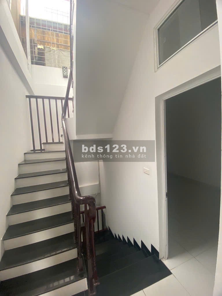 Ngỡ ngàng - Nhà Quang trung - 54M2 chỉ có nhỉnh 6 tỷ - Vị trí đẹp. Công năng đầy đủ