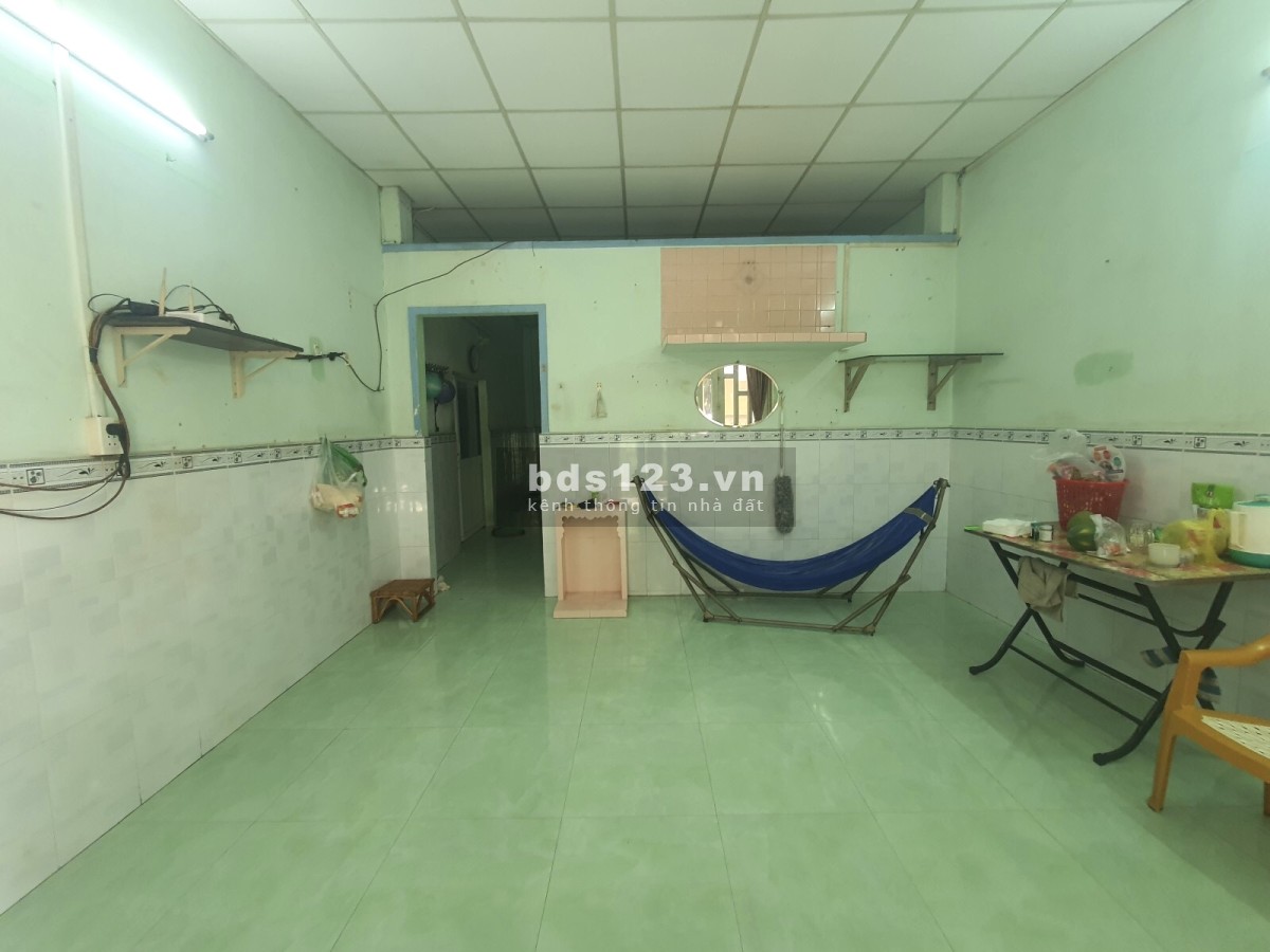 Bán nhà quận 6 - Hẽm xe hơi ngang tài lộc 6m - Nhà C4 tiện xây mới 6.5 T