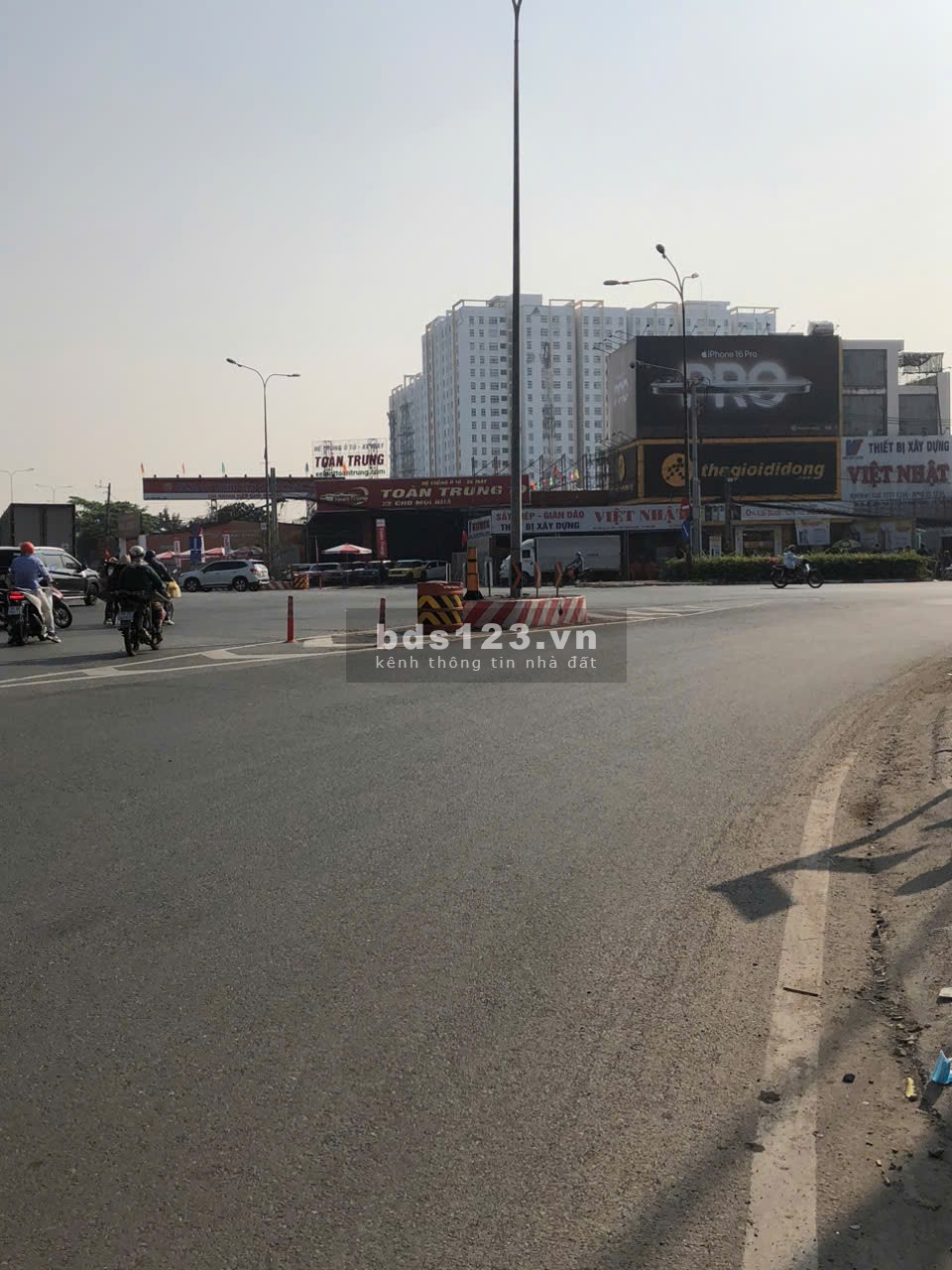 Bán nhà Thủ Đức 2 tầng 140 M2 giá 9 tỷ TL