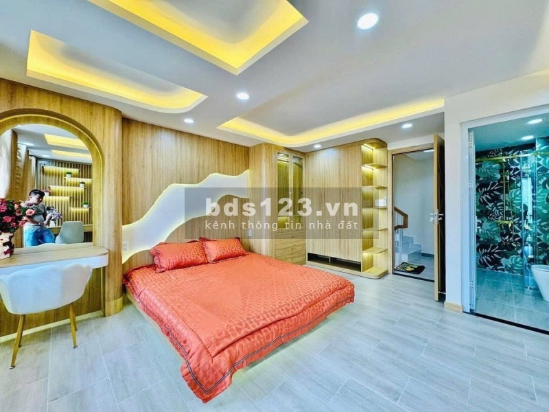 Siêu phẩm 5T, Full nội thất Hẻm xe hơi Nguyễn Tư Giản Nhỉnh 7 tỷ