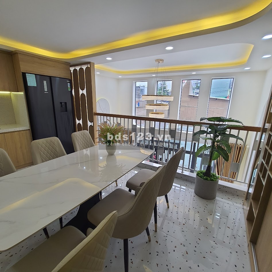 Siêu phẩm 5T, Full nội thất Hẻm xe hơi Nguyễn Tư Giản Nhỉnh 7 tỷ