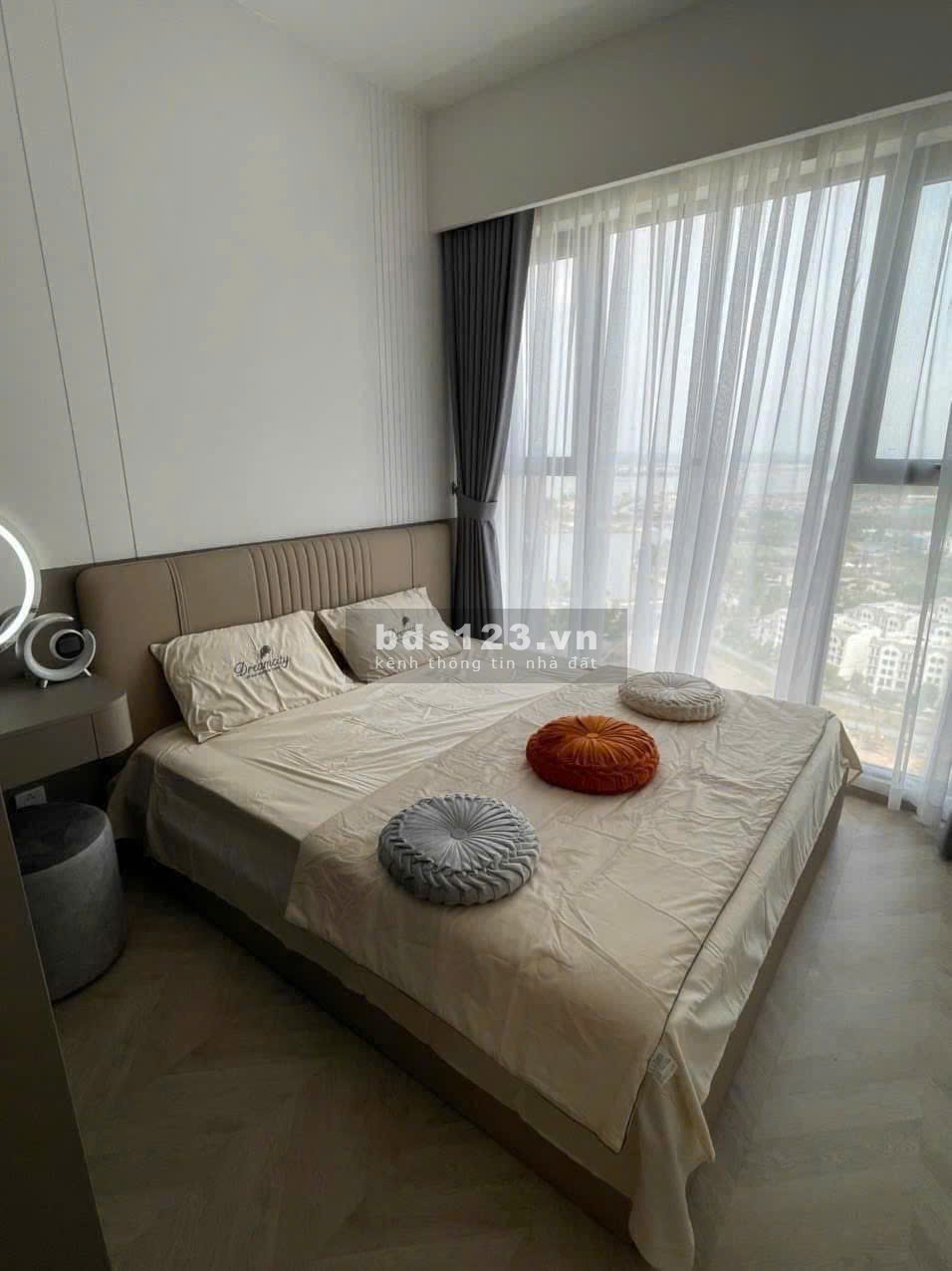 Cho thuê căn hộ chung 1pn+ full nt Luxury tại Masteri Centre Ponit