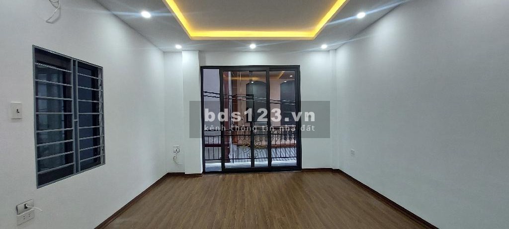 Bán nhà phố Giáp Nhị, 39M2 căn lô góc - Nhà mới đẹp - Sổ hoa hậu