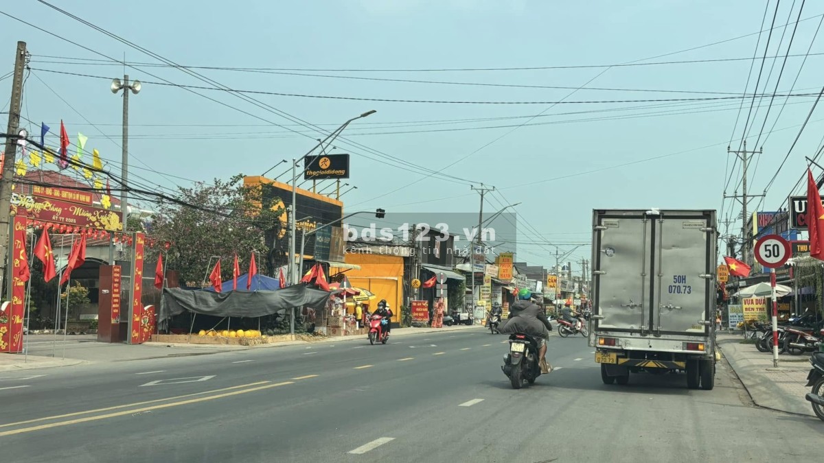 Bán đất xây nhà trọ ngay KCN Phước Đông thị xã Trảng Bàng mặt tiền đường nhựa 12m