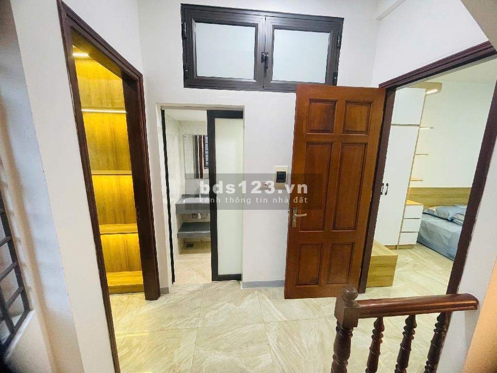 Bán nhà cực hiếm - Trần Khát Chân - Cách phố 5M - Kinh doanh đỉnh 7.86 Tỷ (Thương lượng mạnh)