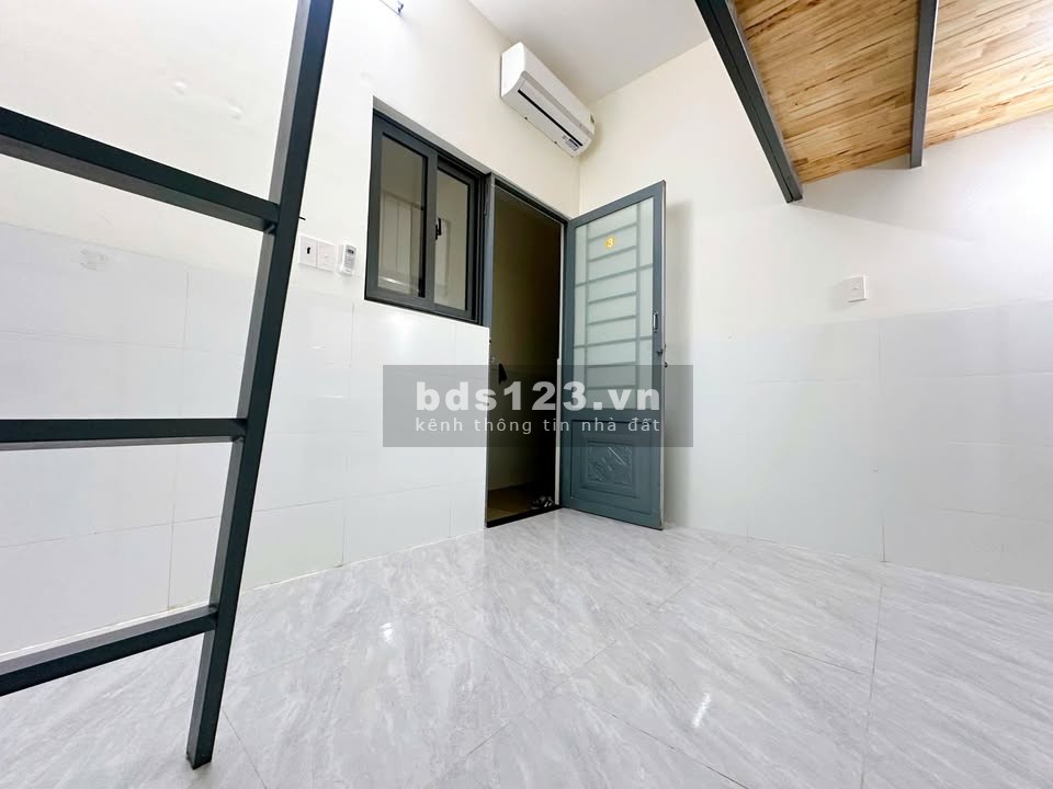 Cho thuê phòng có gác mới xây gần Đại Học Văn lang 566/41 Nguyễn Thái Sơn p5 Gò Vấp thoáng đẹp