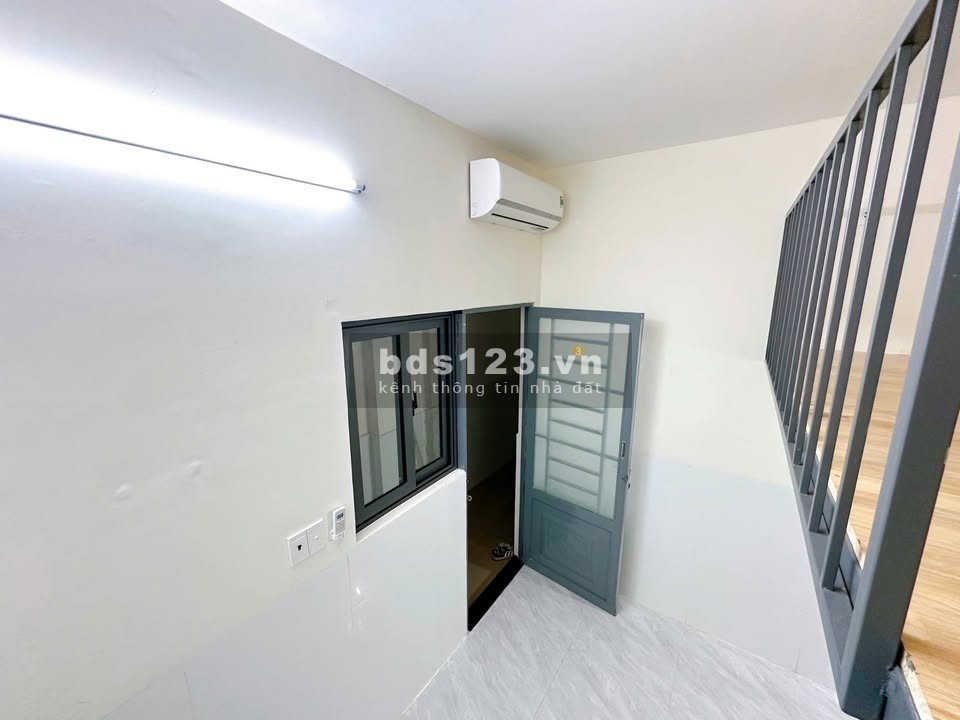 Cho thuê phòng có gác mới xây gần Đại Học Văn lang 566/41 Nguyễn Thái Sơn p5 Gò Vấp thoáng đẹp