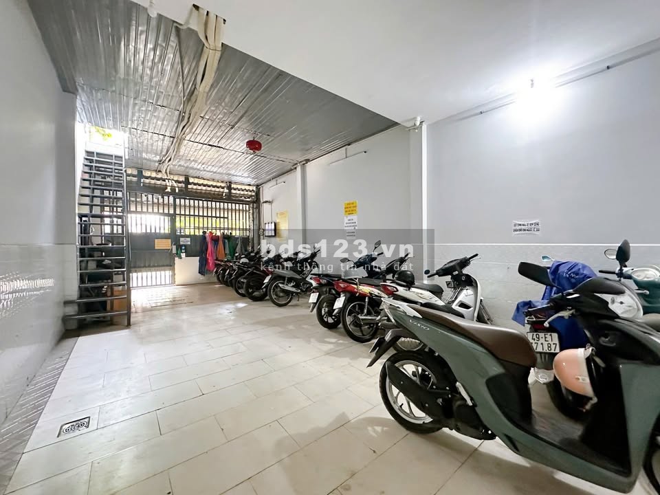 Cho thuê phòng có gác mới xây gần Đại Học Văn lang 566/41 Nguyễn Thái Sơn p5 Gò Vấp thoáng đẹp