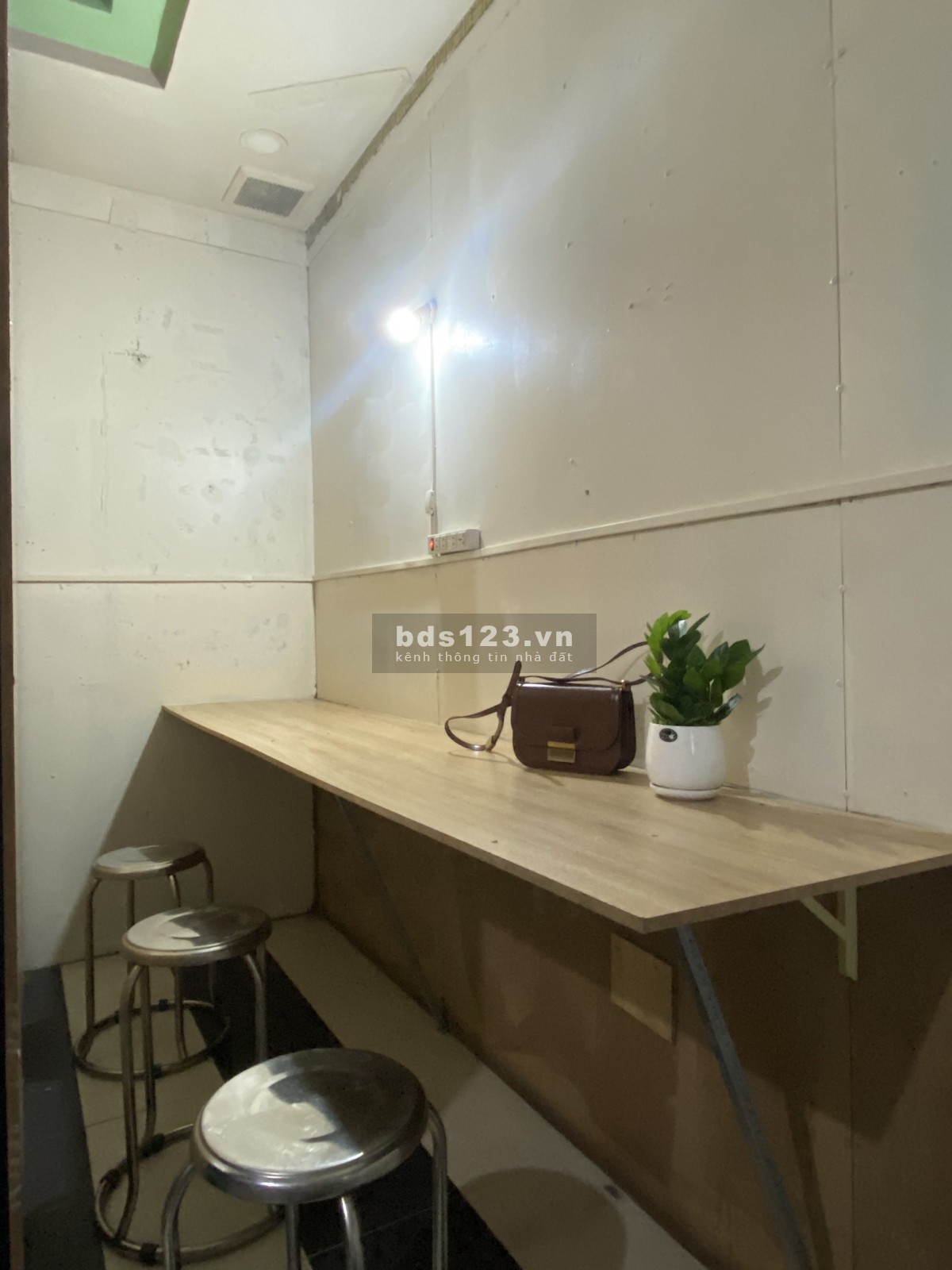 Ký túc xá phòng 4 người giường King Size 2MX2M